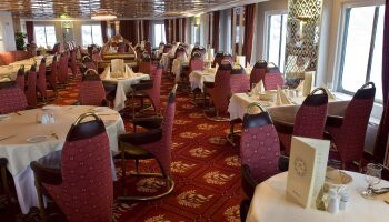 1548636364.4841_r266_Hurtigruten Cruise Lines MS Richard With Interior Restaurant.jpg